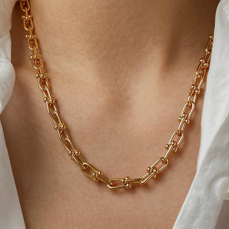 Long U-Shaped Horseshoe Necklace Thick (16 inches/40 cm)