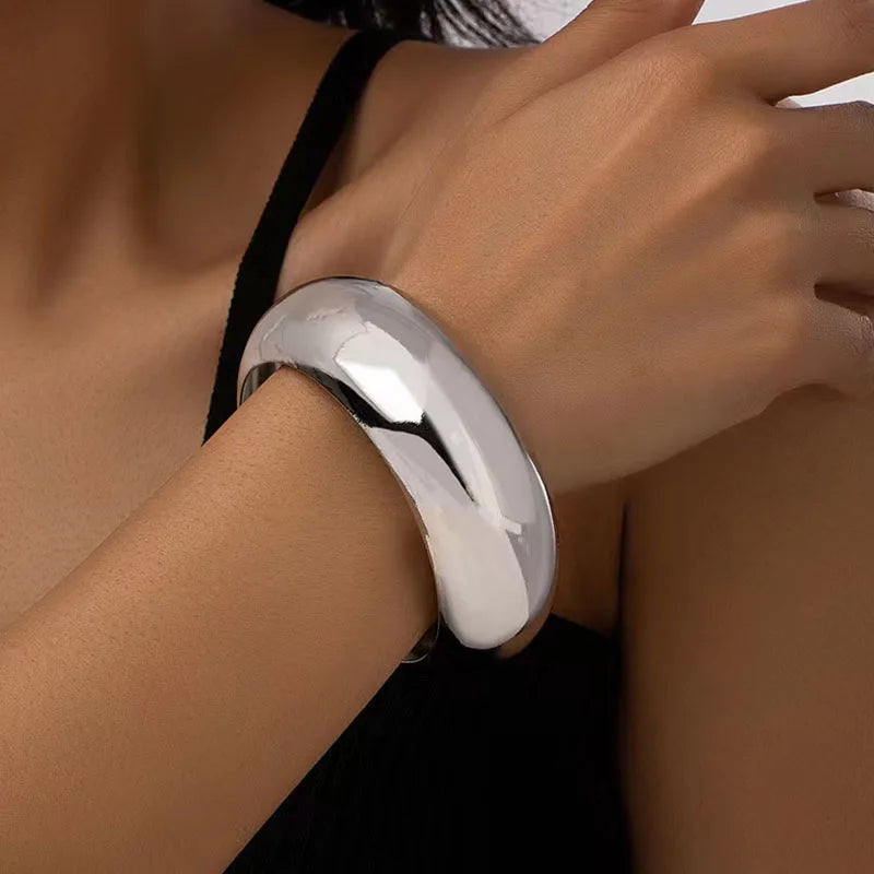 Blake's Tiff Donut Bangle Bracelet