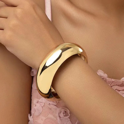 Blake's Tiff Donut Bangle Bracelet